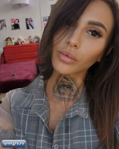 Клава Безверхова с кем то подралась