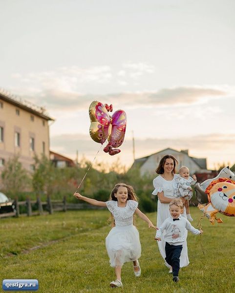 У Маши Круглыхиной опять разборки с бывшем мужем из за имущества