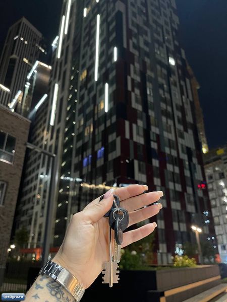 Анастасия Стецевят наконец сняла себе квартиру