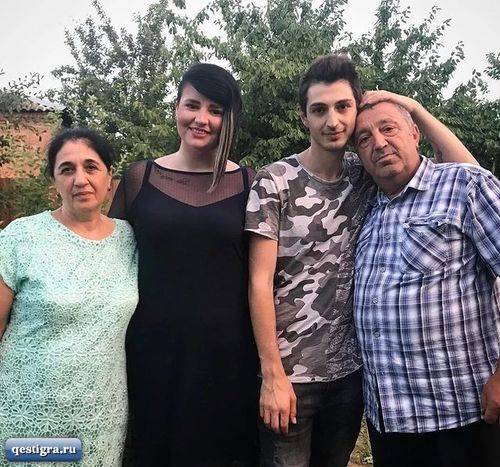 Отцу Иосифа Оганесяна делают операцию