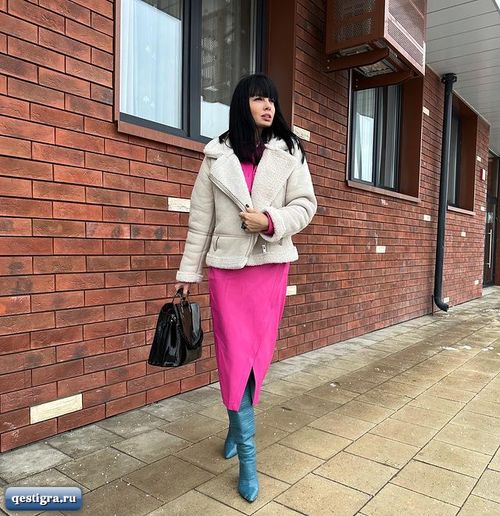 Новой ведущей дома 2 стала Нелли Ермолаева