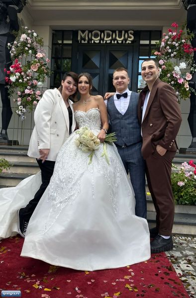 Свадьба Яны Захаровой
