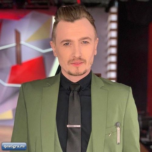 «Мелкий и глупый хайп»: Влад Кадони резко ответил заменившей его на «Д