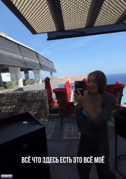 Лиза Полыгалов показала отель в Греции, в котором сейчас отдыхает