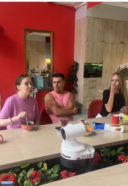 Что происходит в жизни участников дома 2 на поляне сегодня 19 октября