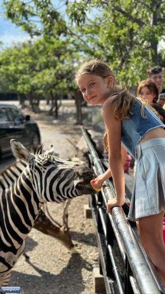 Ксения Бородина сходила с детьми в Тайский зоопарк