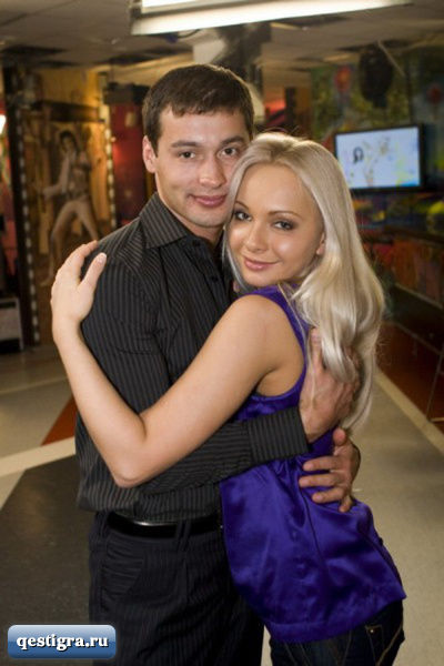 Бауыз киген жалаңаш қыздардың суреттері