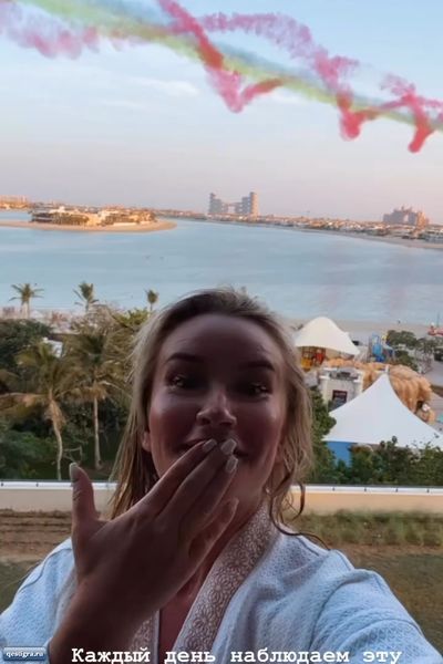 Елена Бушина показала красивое авиашоу в Дубае