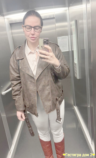 Жирная, как непонятно кто. Саша Черно ищет выход из кризиса. Жирная, как непонятно кто. Саша Черно ищет выход из кризиса.