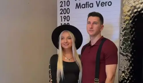 Дмитрий Луковкин и Анастасия Филиппова расстались Дмитрий Луковкин и Анастасия Филиппова расстались