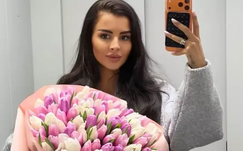 Кристина Бухынбалтэ прокомментировала новости про поездку с Евгением К