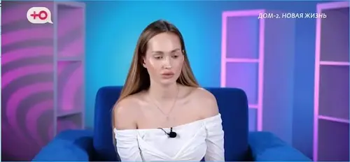 Виктория Салибекова довольна своим ответом Карине Тетуевой Виктория Салибекова довольна своим ответом Карине Тетуевой